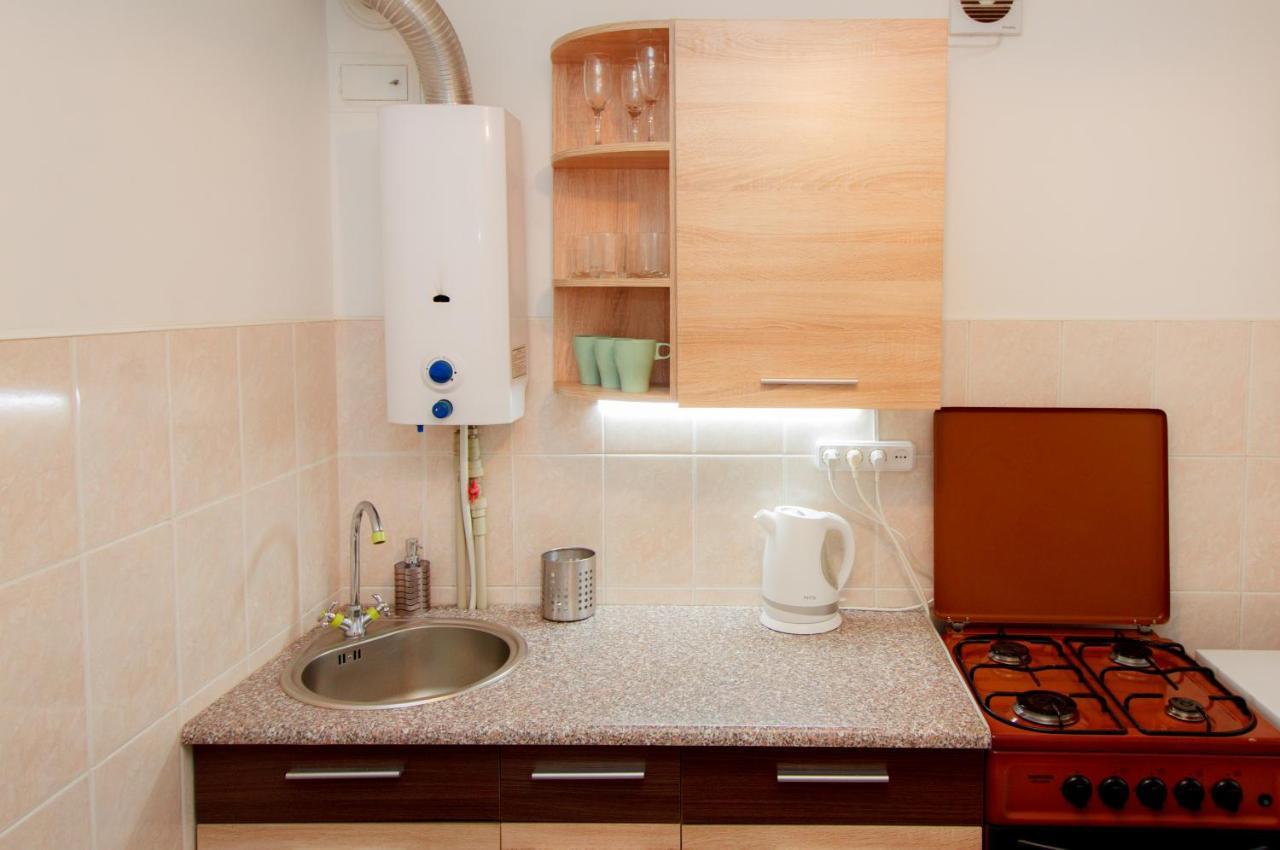 Apartment On Soborniy 85 Oleksandriia Ngoại thất bức ảnh